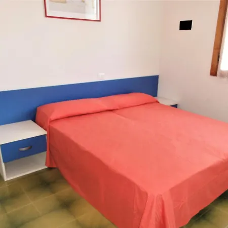 Comfy With Pool-beahost Apartman *